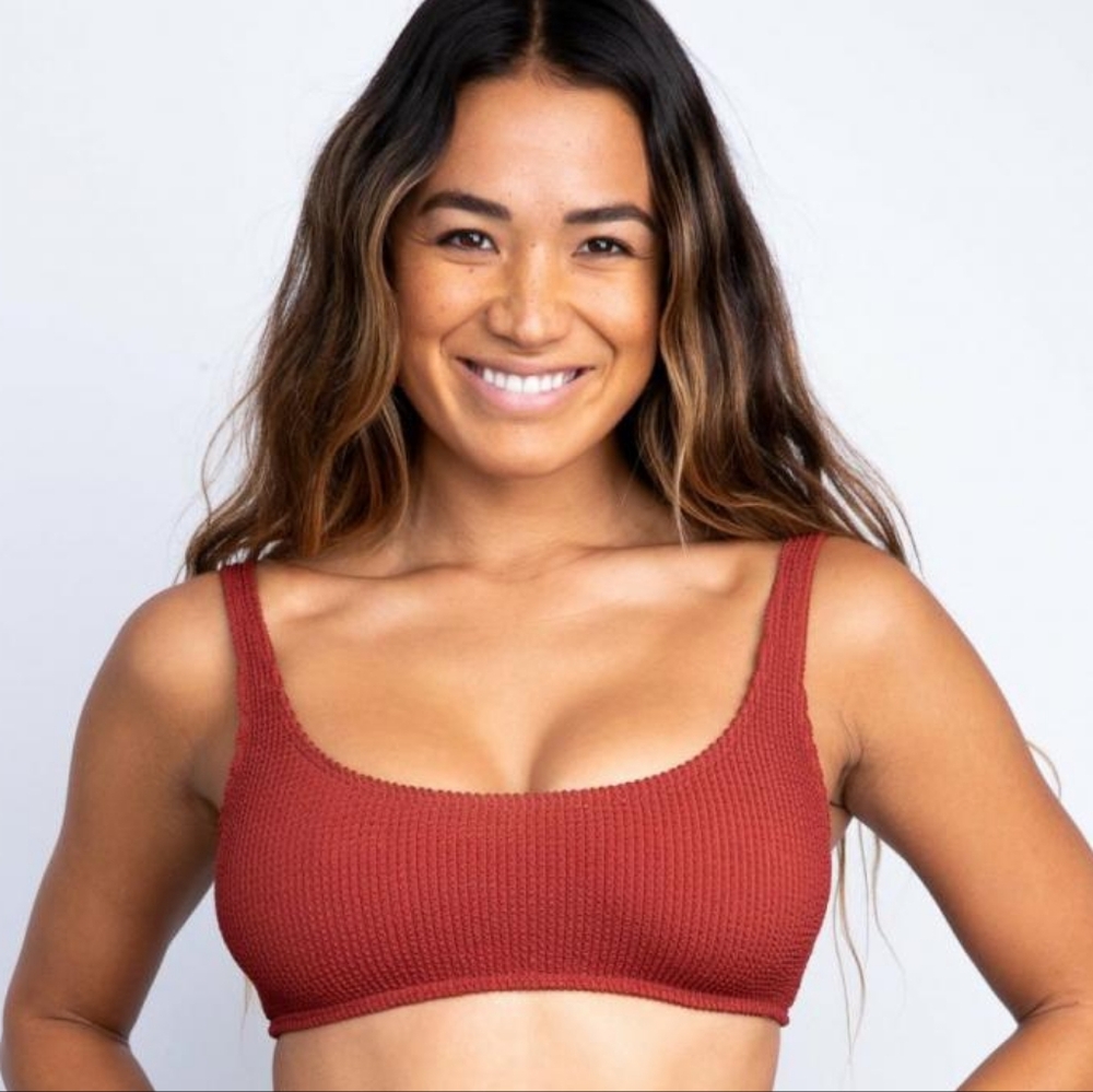 NWOT Skatie 'Mya' bikini top size XS, Mars